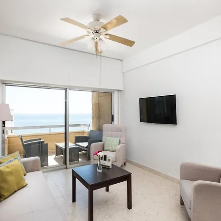 Apartamento Apollon Sea View Beachfront Ap 302 Lárnaca