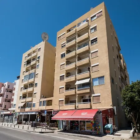 Apollon Sea View Beachfront Ap 302 Lárnaca