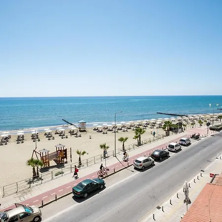 Apollon Sea View Beachfront Ap 302 Apartamento *