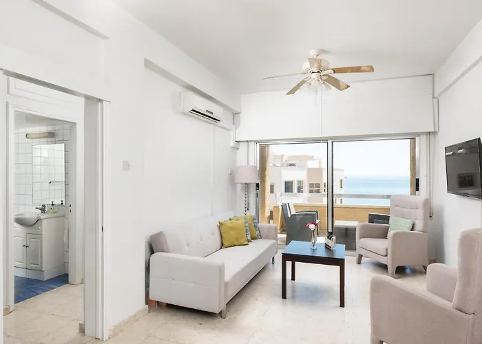 Apartmán Apollon Sea View Beachfront Ap 302 *